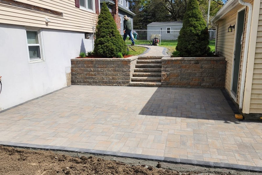 patios & walkways contractors framingham newton springfield worcester watertown massachusetts four seasons masonry & roofing